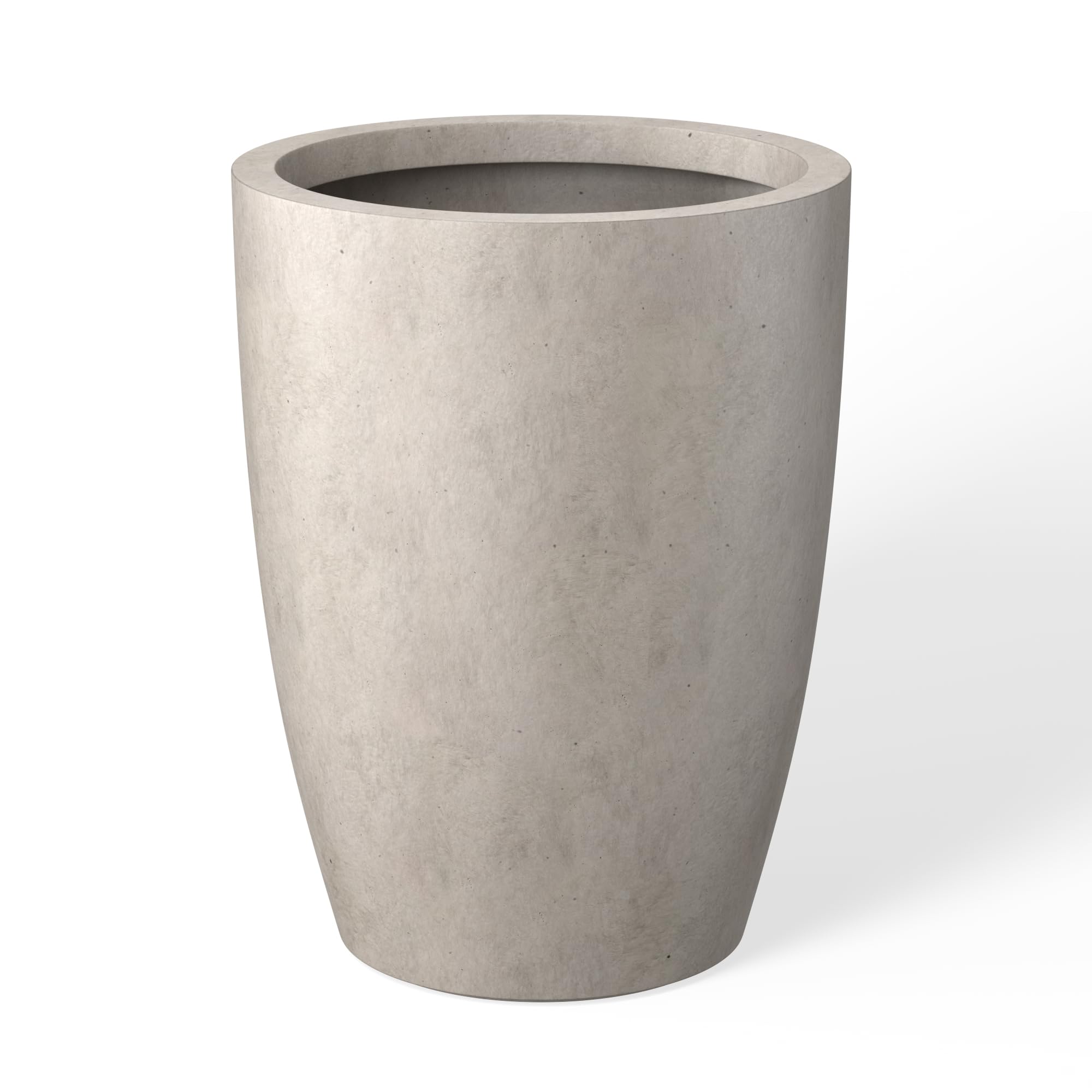 Kante front view of planter showing weathered concrete and modern appeal