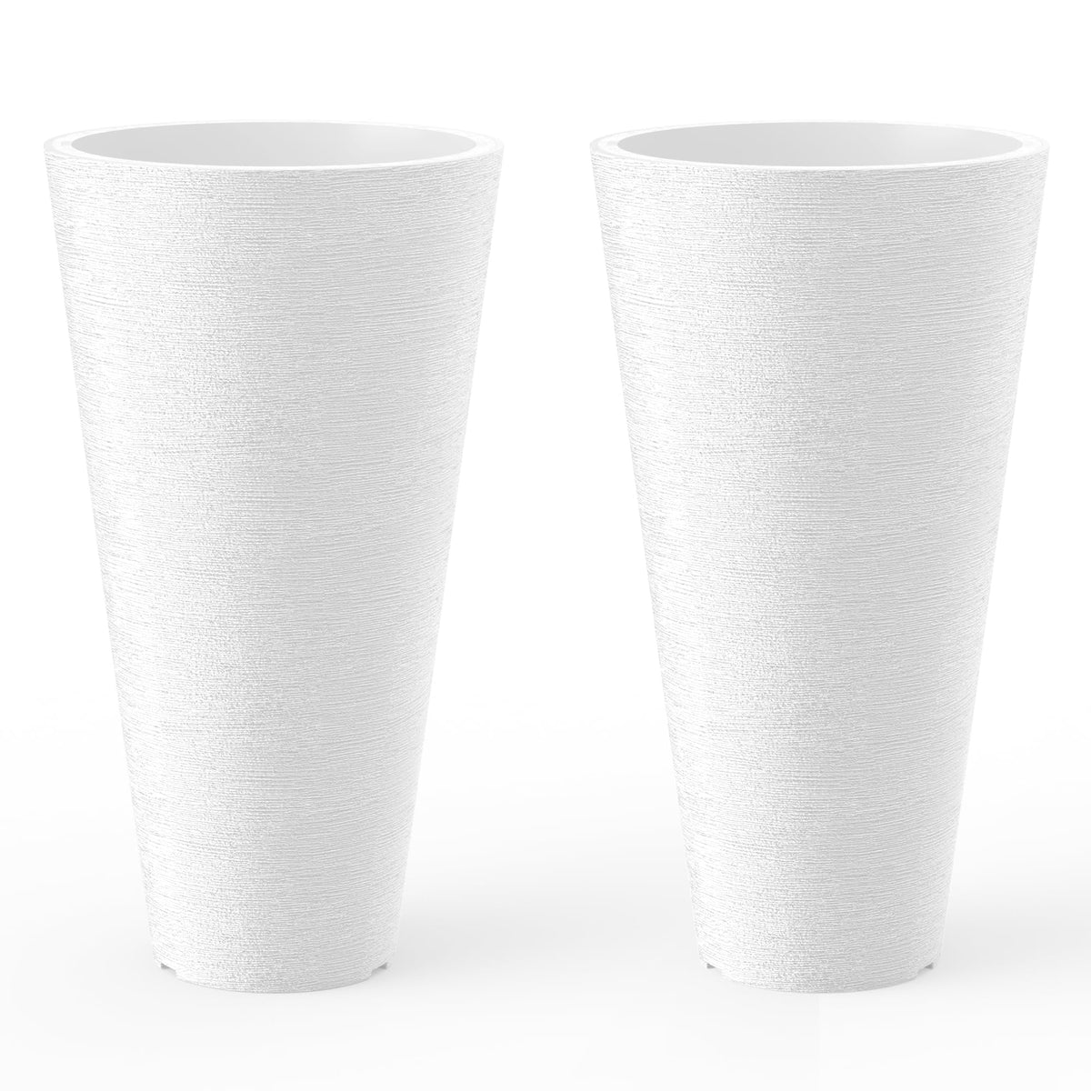 Kante front view of the white planter set shows modern curb appeal and durability