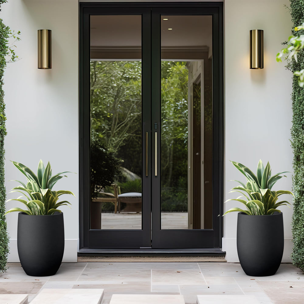 Kante planter staged on a porch demonstrating weather resistance and curb impact