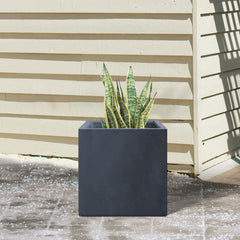 Kante detail of drainage hole with rubber plug showing versatile indoor-outdoor use