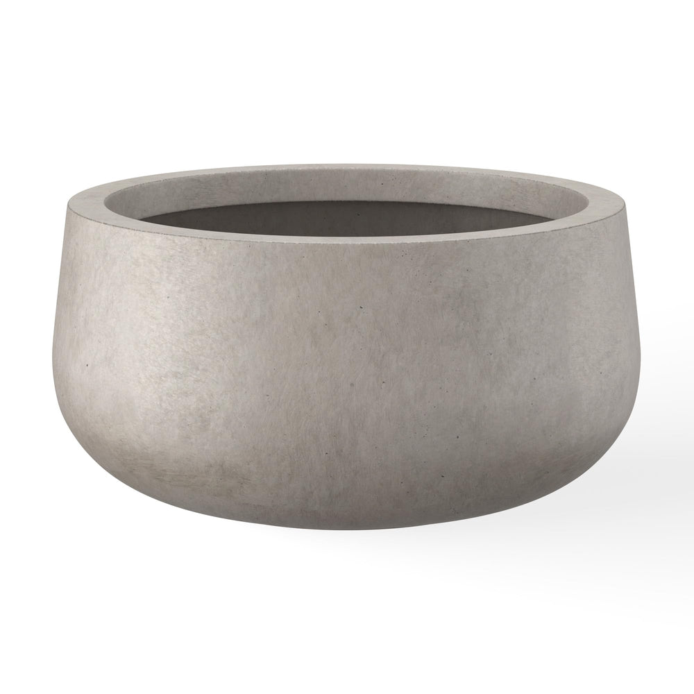 Kante planter front view showing clean round silhouette and modern look