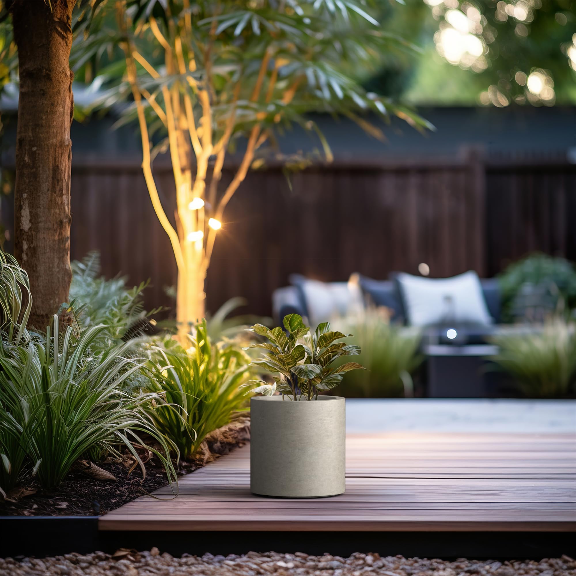 Kante planter on balcony with succulents illustrating outdoor suitability and style