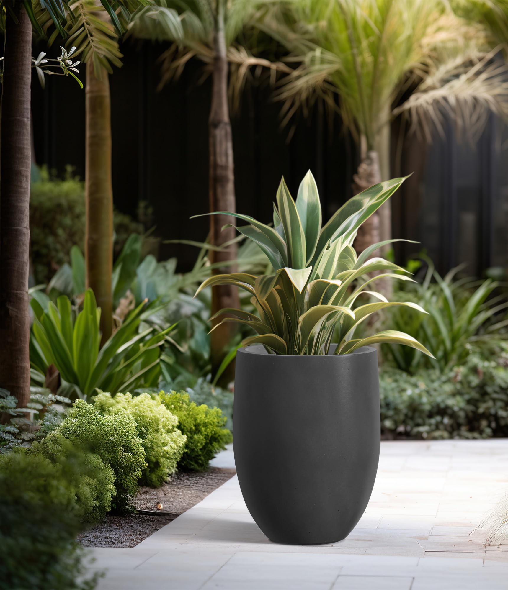 Kante planter scale next to chair showing lightweight build for easy repositioning