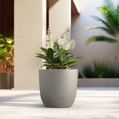 Kante side profile highlighting smooth rounded rim and sleek silhouette
