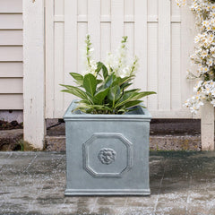 Kante side profile with rubber drain plug showing flexible indoor outdoor use