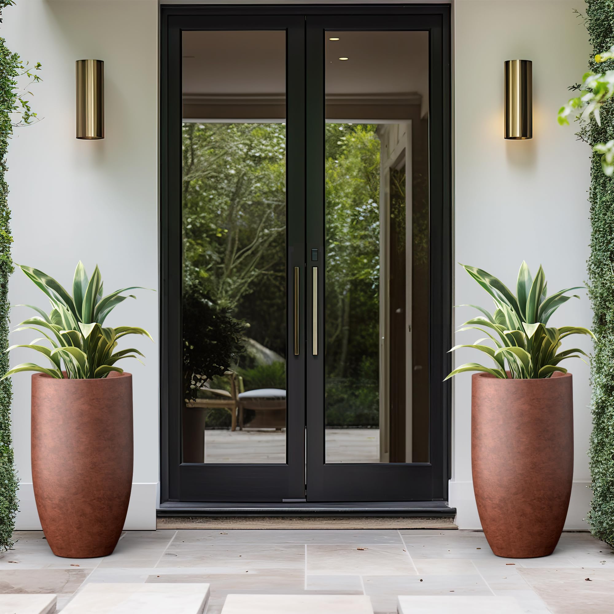 Kante scale photo beside person and doorstep illustrating planter size and placement ease