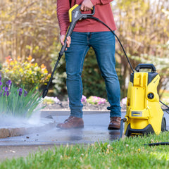 Kärcher DirtBlaster lance cleaning concrete to remove deep-set grime