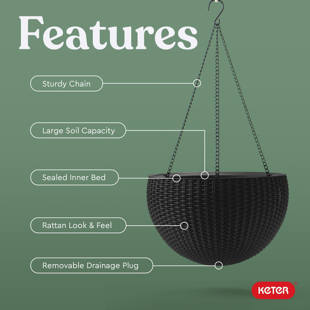 Keter iron chain and hook detail demonstrating sturdy, weather-resistant support