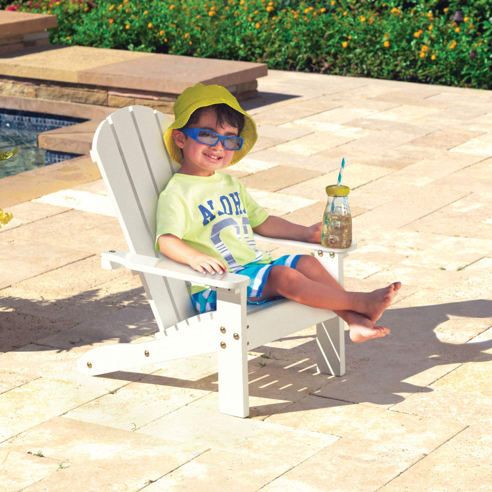 KidKraft close-up of wood grain and finish highlighting durable weather-resistant treatment