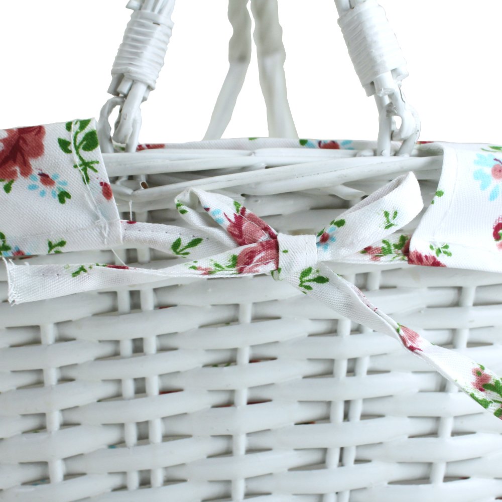 KINGWILLOW picnic setup with basket showing practical outdoor use benefit