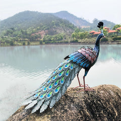 Kircust peacock close-up texture showing metal finish and weather-resistant coating