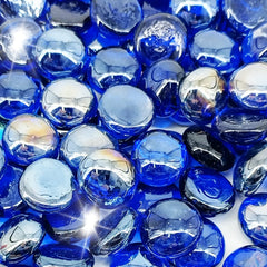Kleuete front bag view showing cobalt blue beads and clear product weight benefit