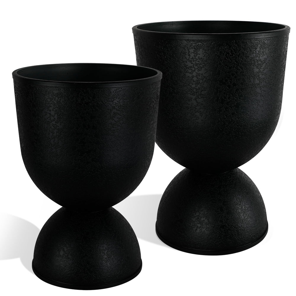 KOL planter close-up of plastic texture highlights durable weather resistance