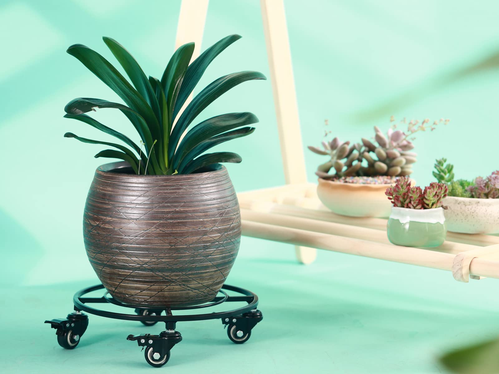 KvyusFlourish metal caddy on patio illustrating weather-resistant finish for outdoor durability