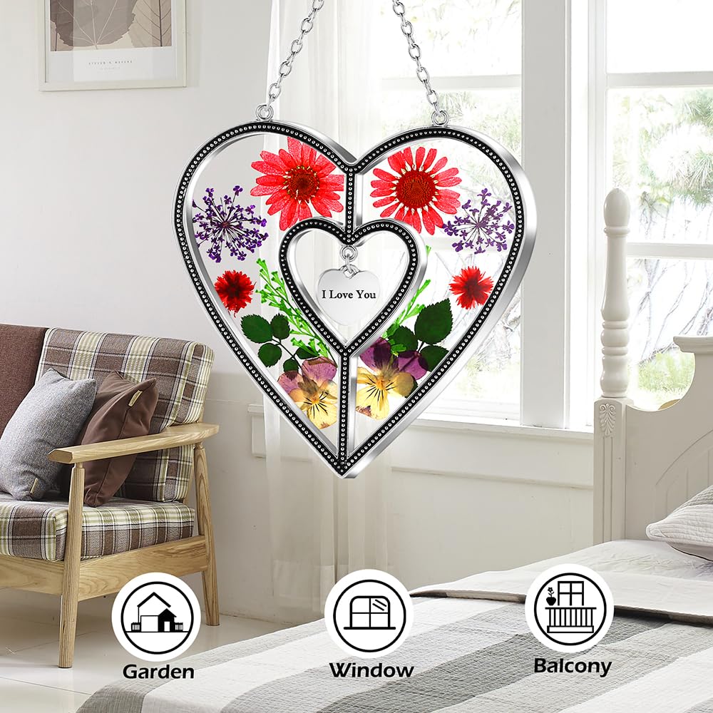KY&BOSAM zinc-alloy heart frame detail showing beaded edging and finish