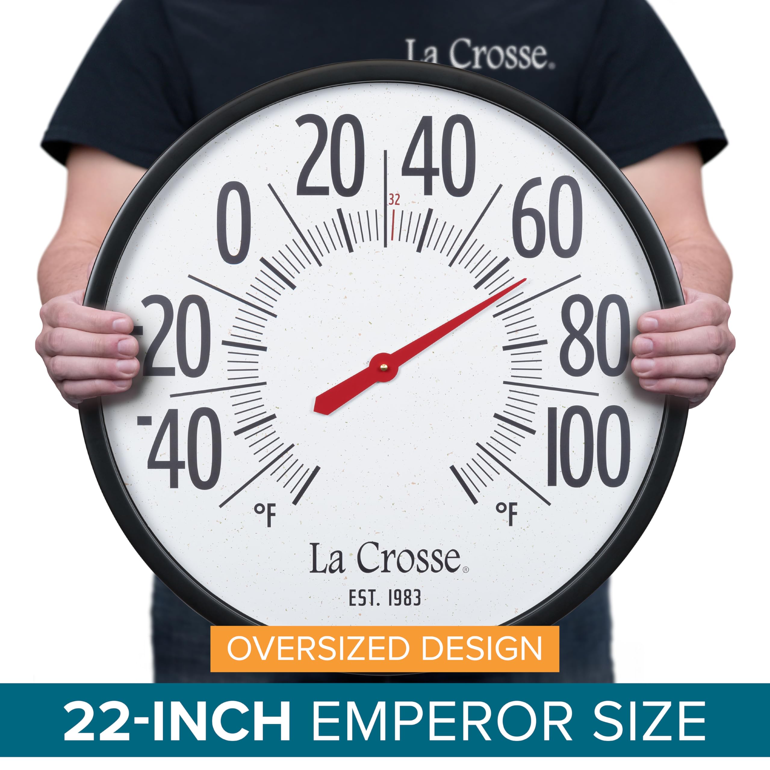 La Crosse Emperor close-up of dial numbers highlighting visibility