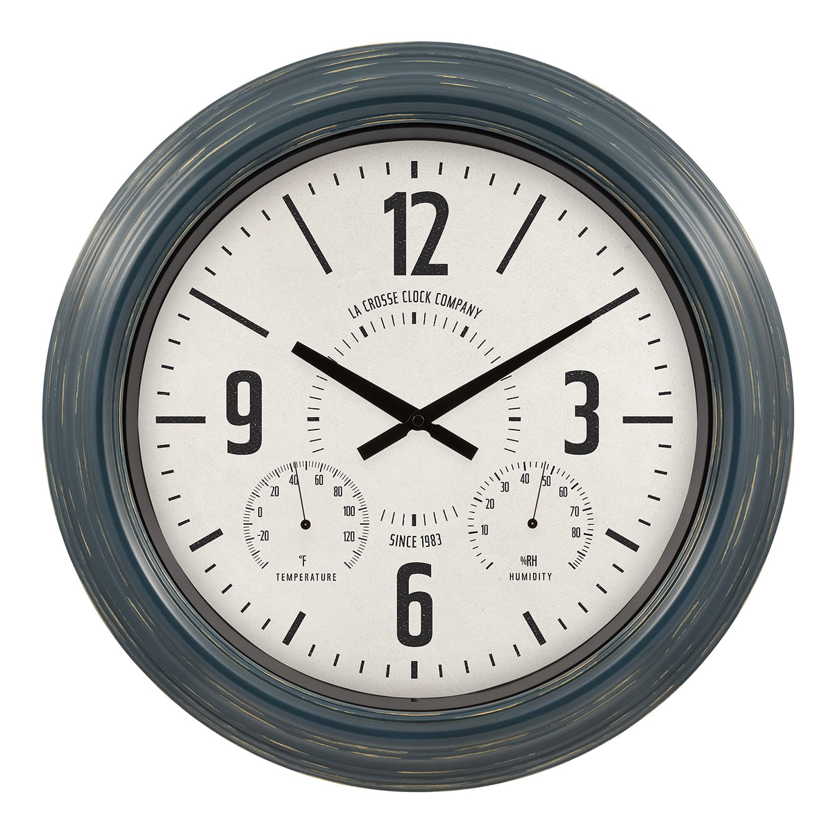 La Crosse Technology front view showing bold dial and vintage style benefit readability