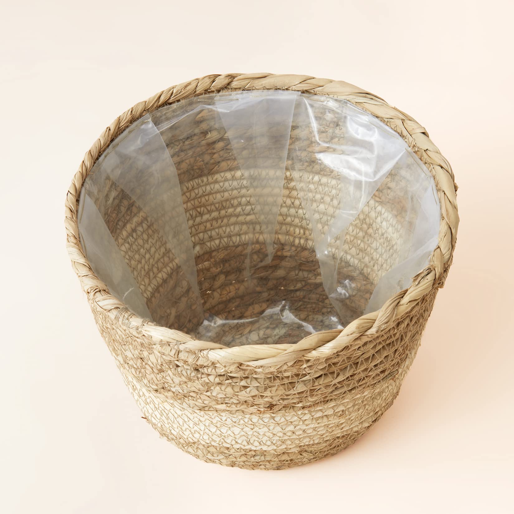 LA JOLIE MUSE basket size comparison beside a book and mug to show scale