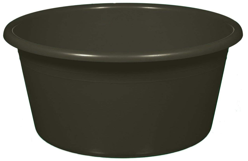Laguna front view of tub showing size and tidy soil containment benefit