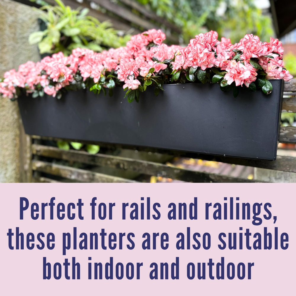 LáLáGreen size comparison with ruler illustrating accurate fit and railing compatibility benefit