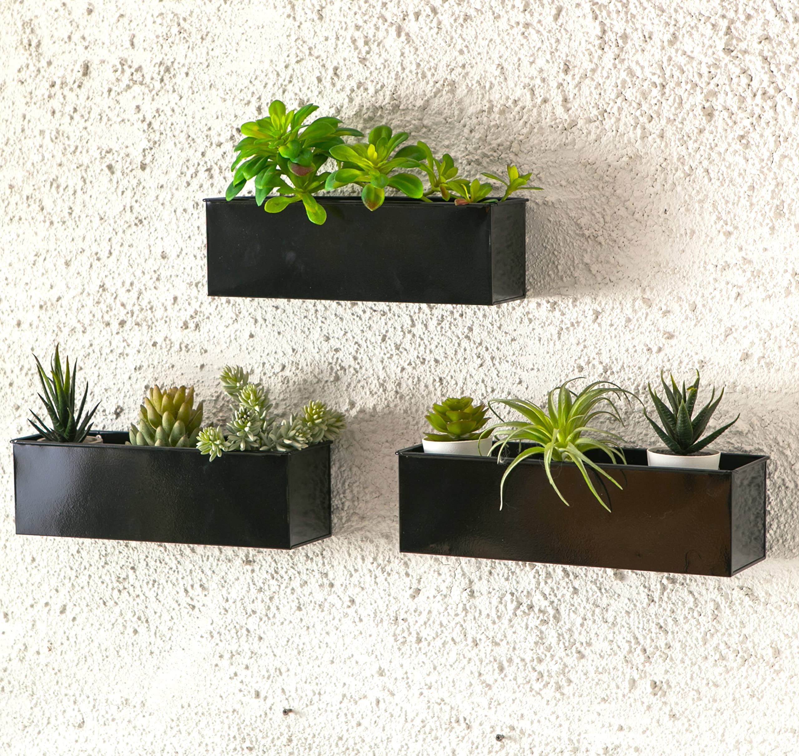 LáLáGreen used as utensil organizer showing multipurpose storage and organized kitchen