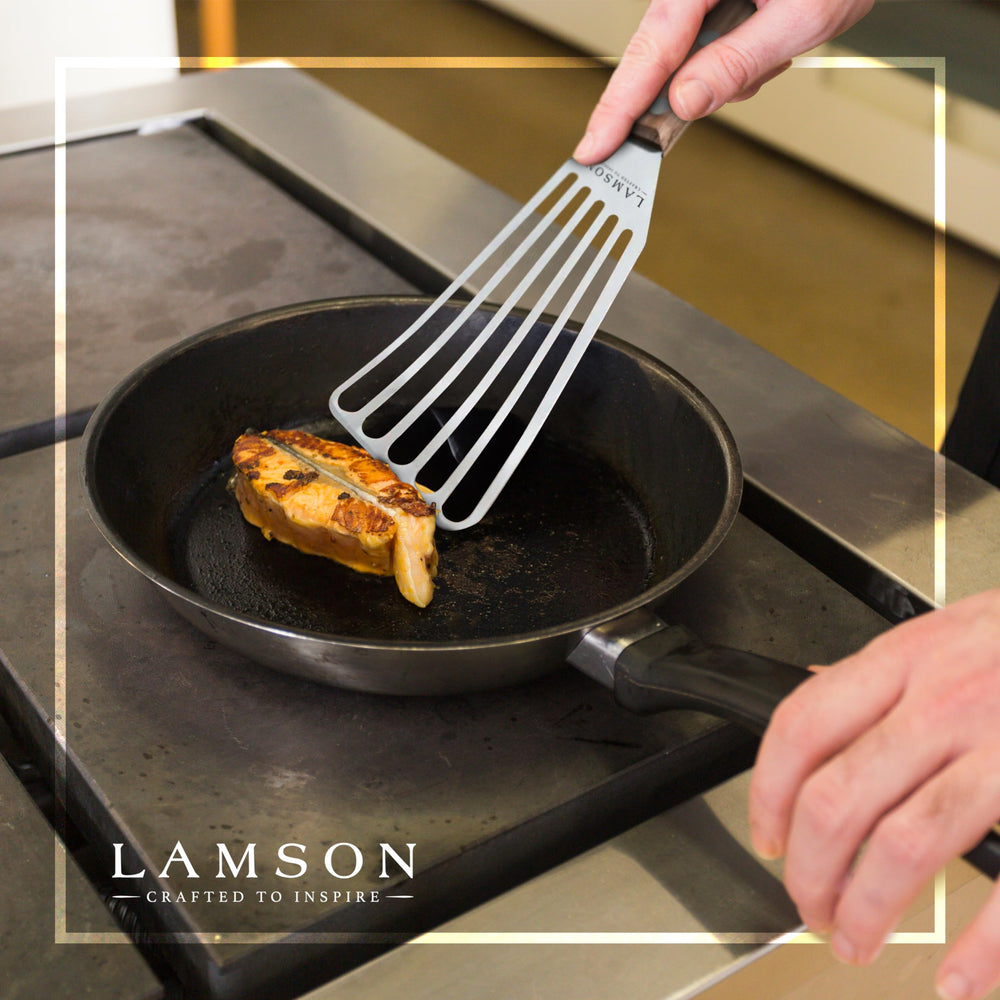 Lamson mango de nogal con remaches de latón, agarre cómodo y duradero