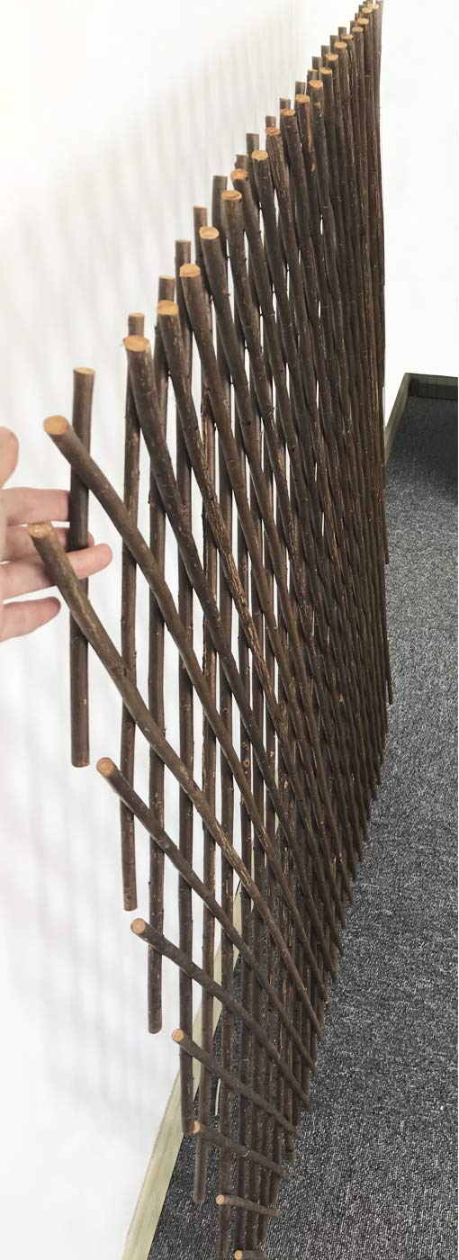 LANDGARDEN trellis shown beside hand for scale demonstrating adjustable size benefit