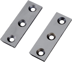 Landworks blade edge close-up showing 40° bevel for lasting sharpness and efficiency