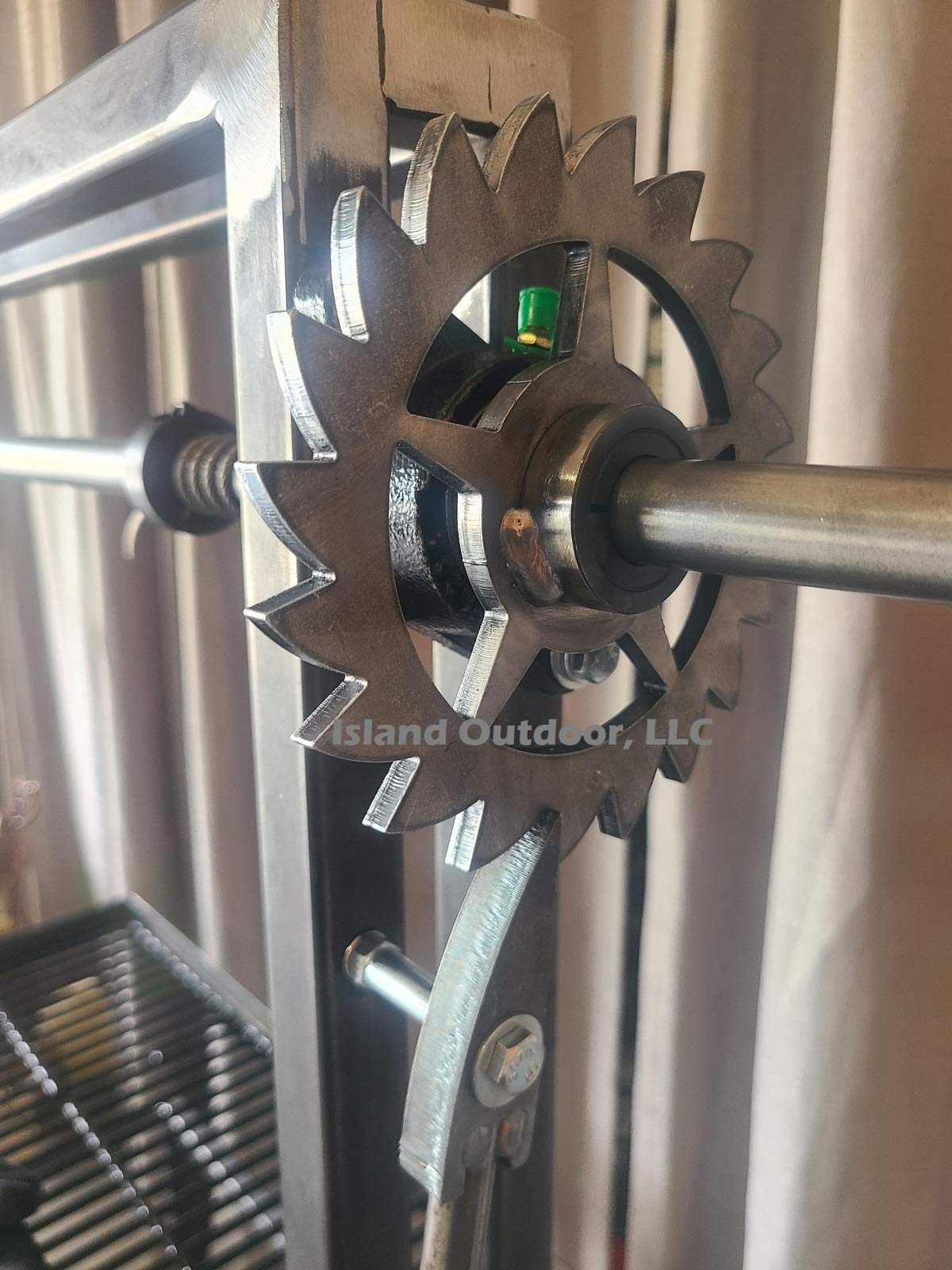LavaLock closeup of laser-cut gear teeth for precise engagement
