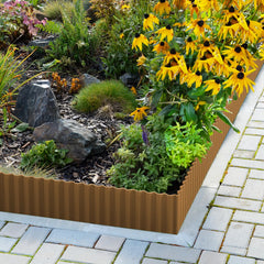 LAVEVE edging next to a ruler showing 10-inch height for clear size and scale planning