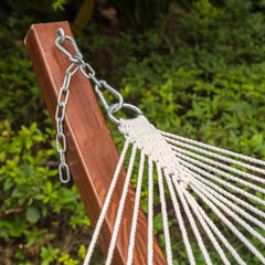 Lazy Daze Hammocks spreader bar and reinforced end loop detail highlighting stability and balanced support