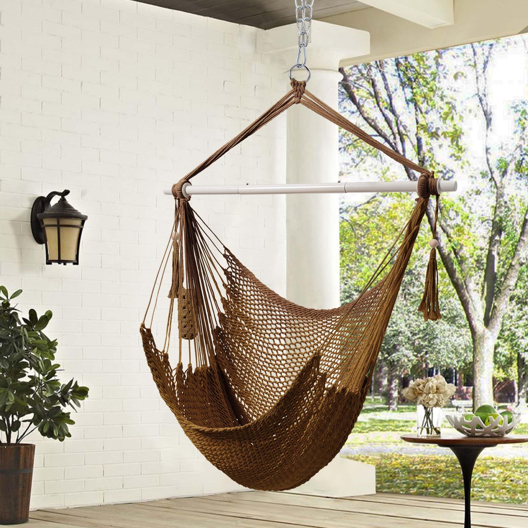 Lazy Daze steel spreader bar detail showing sturdy support and stability benefit