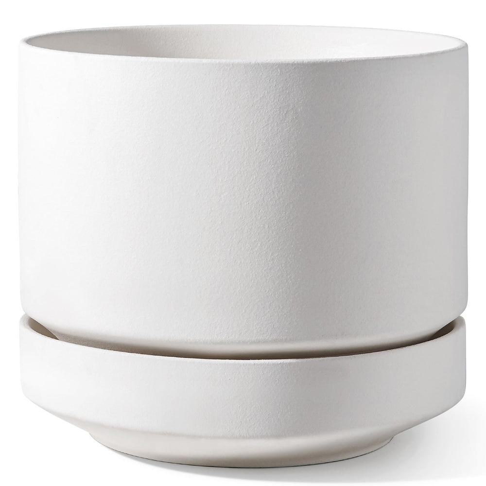 LE TAUCI front view of chalk white planter showing minimalist shape and balance
