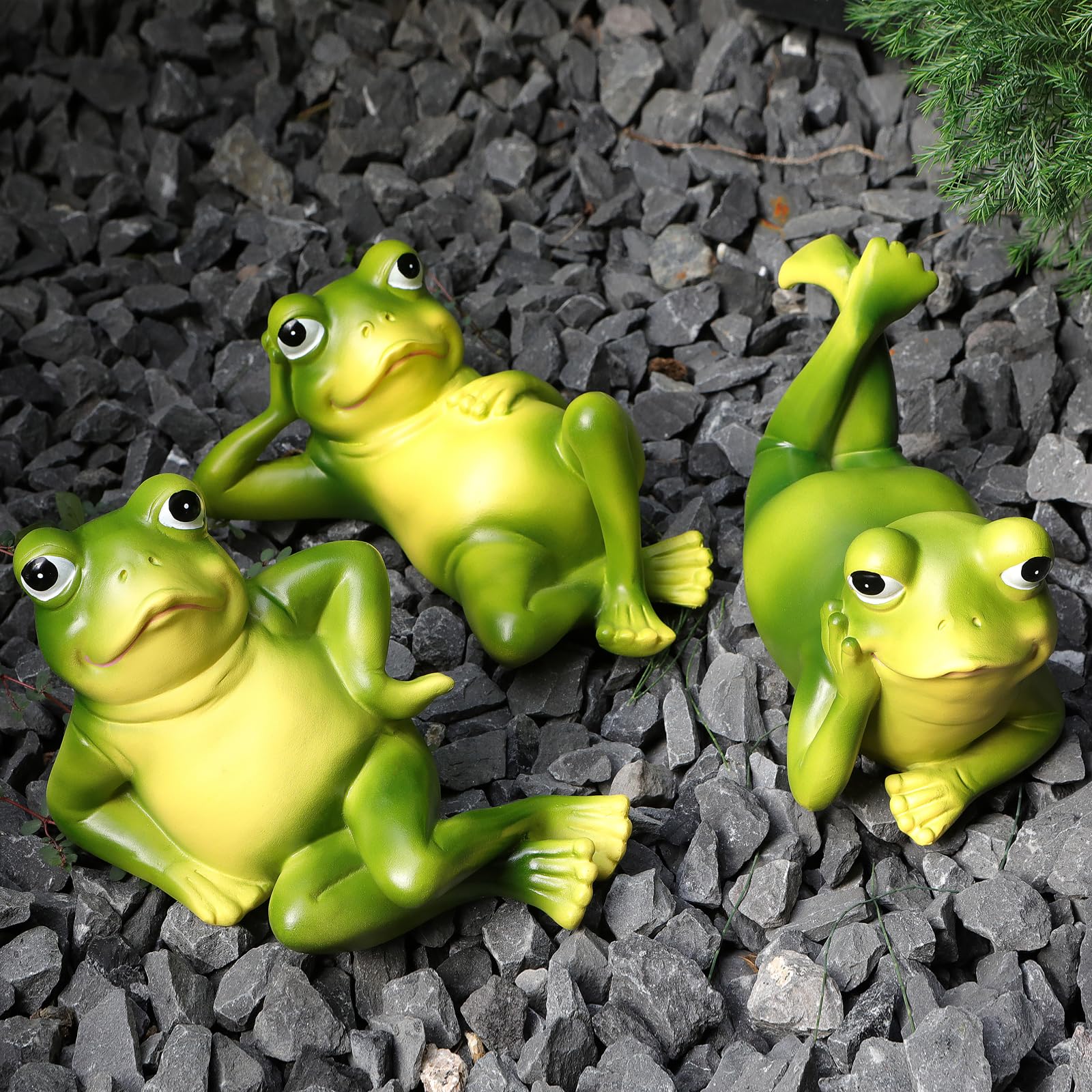 LEGIFO frog set front view showing trio and playful curb appeal