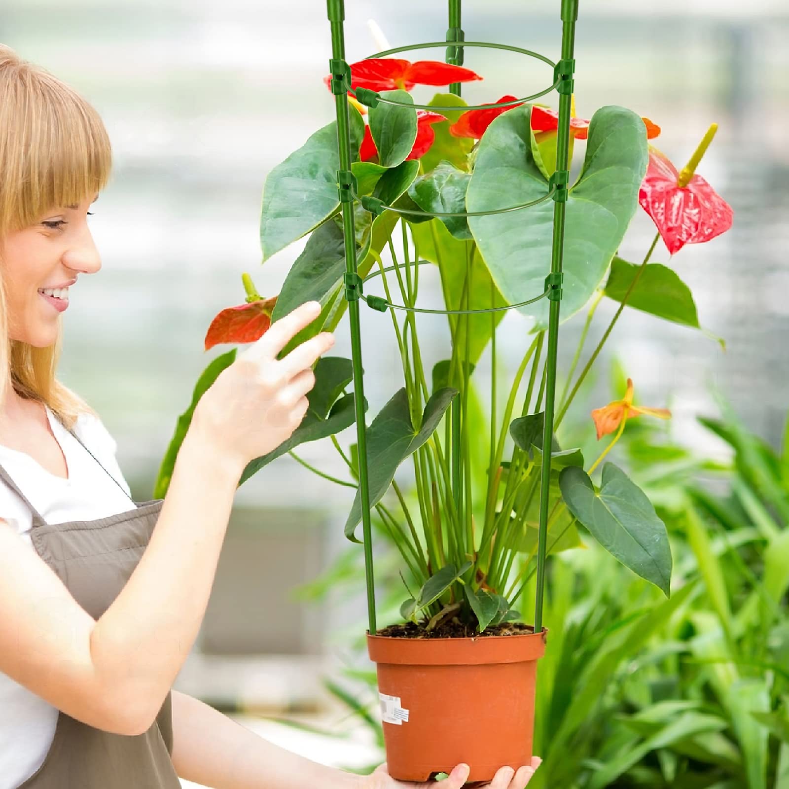 Legigo product label and included 10 plant clips illustrating organized accessory set