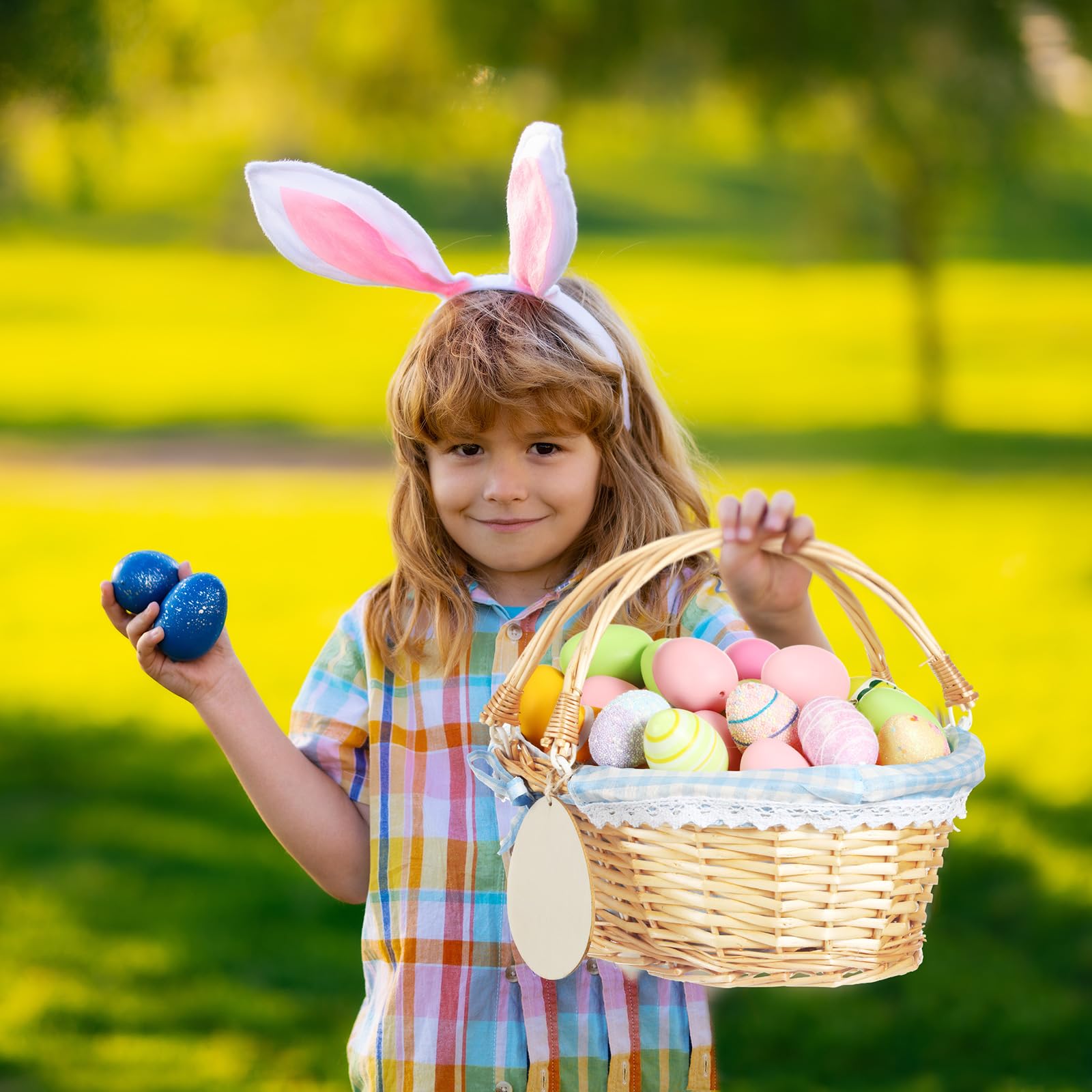 Leinuosen basket in an Easter egg hunt setting, convenient for outdoor gathering storage
