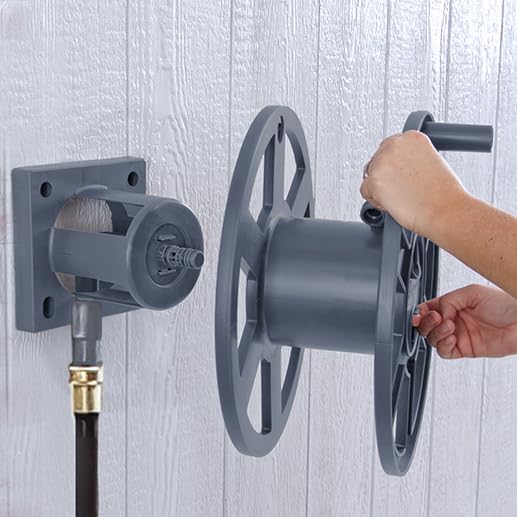 Liberty Garden Basics 510 close-up of metal fittings and 6-foot leader hose, ensures secure connection