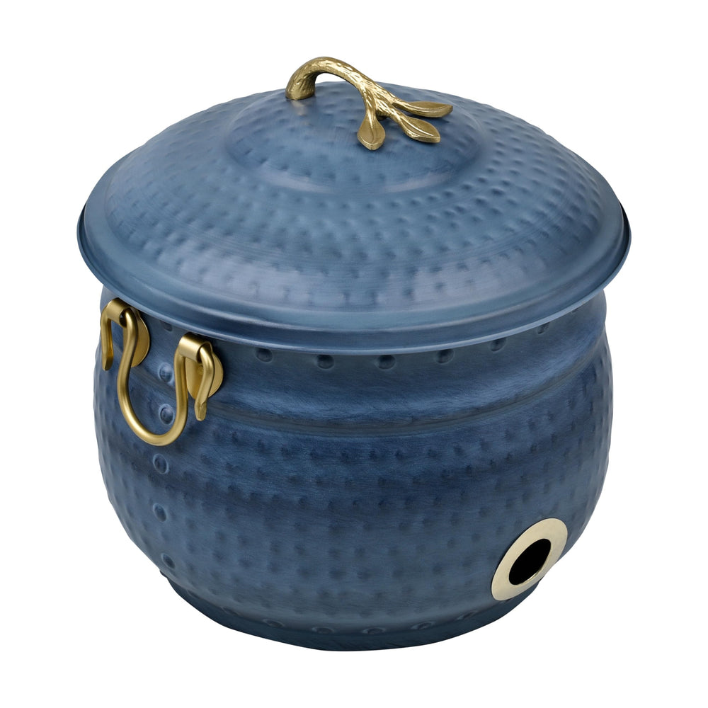 LifeSmart drain holes detail preventing water buildup and protecting hose