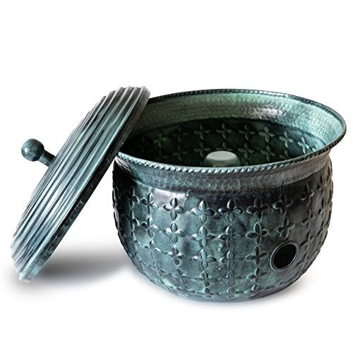 LifeSmart front view of forest green hose pot showing lid and tidy storage benefit