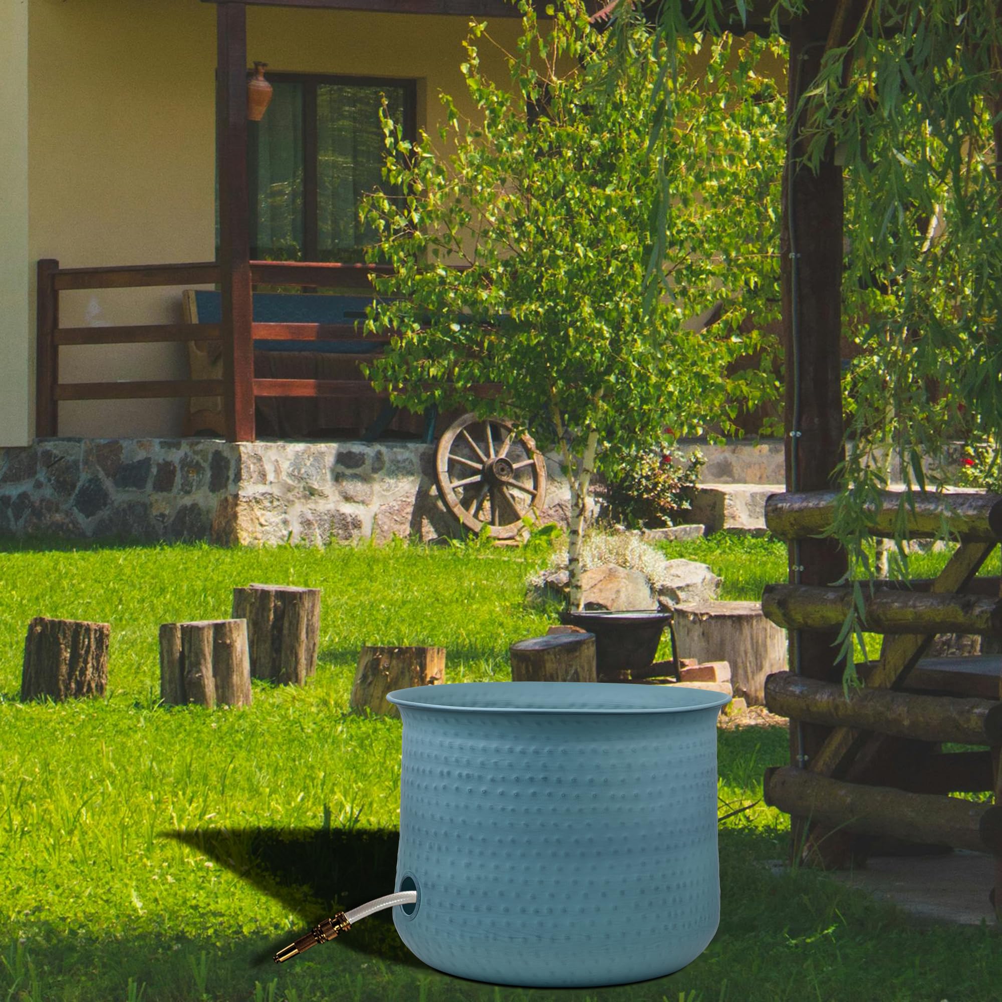 LifeSmart pot staged in garden demonstrating stylish outdoor organization