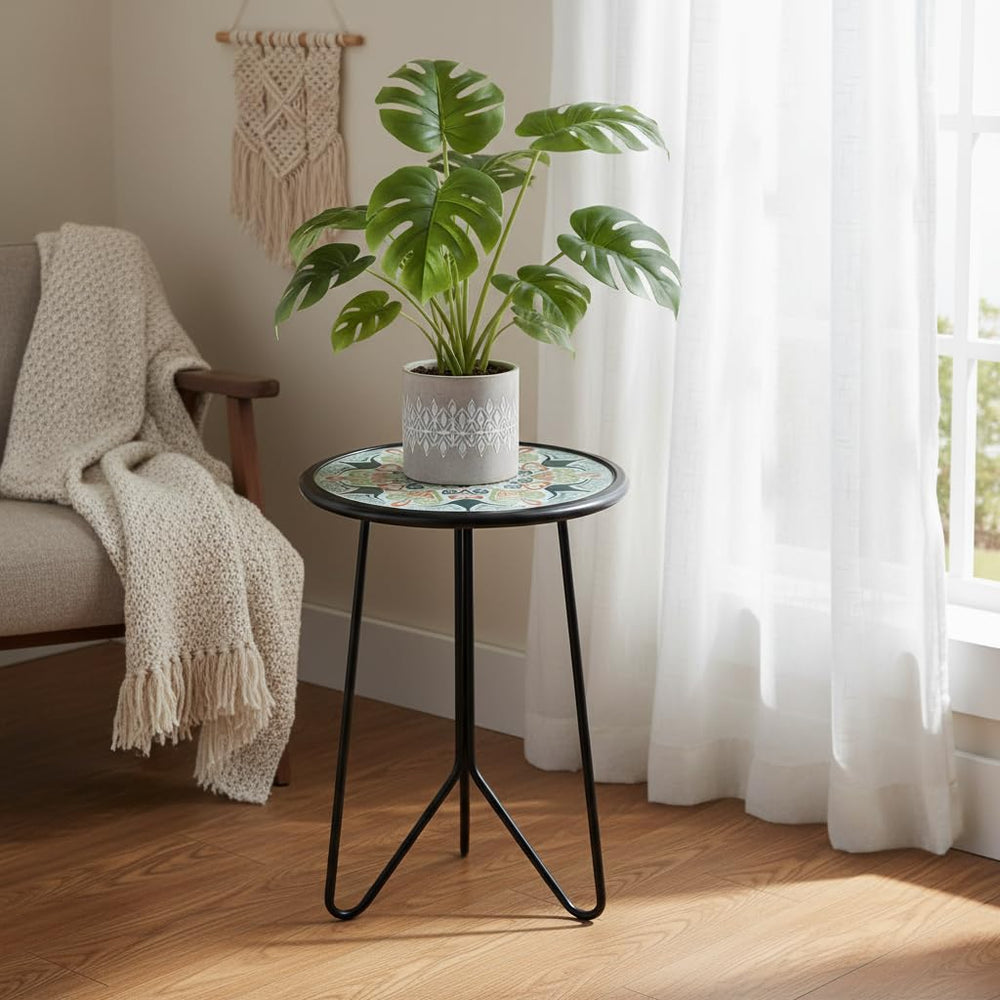 LIFFY table beside chair showing size and scale for small spaces