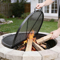Lineslife close-up of diamond-shaped mesh shows heat transfer and sear benefit