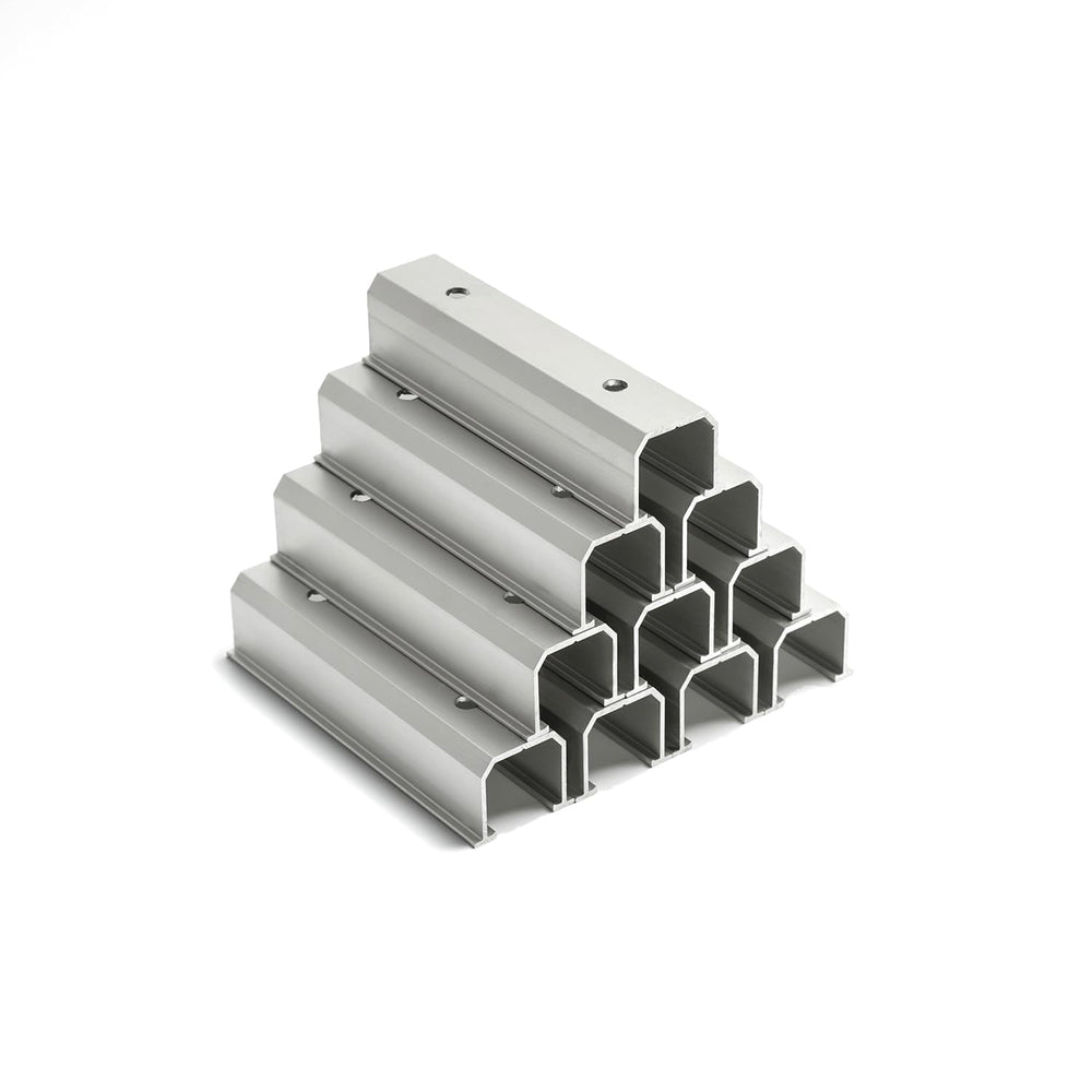 Link Solar end clamp with rubber seal protecting panel frames and reducing vibration