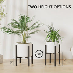 Linpla tray closeup highlighting sturdy support and secure pot placement benefit