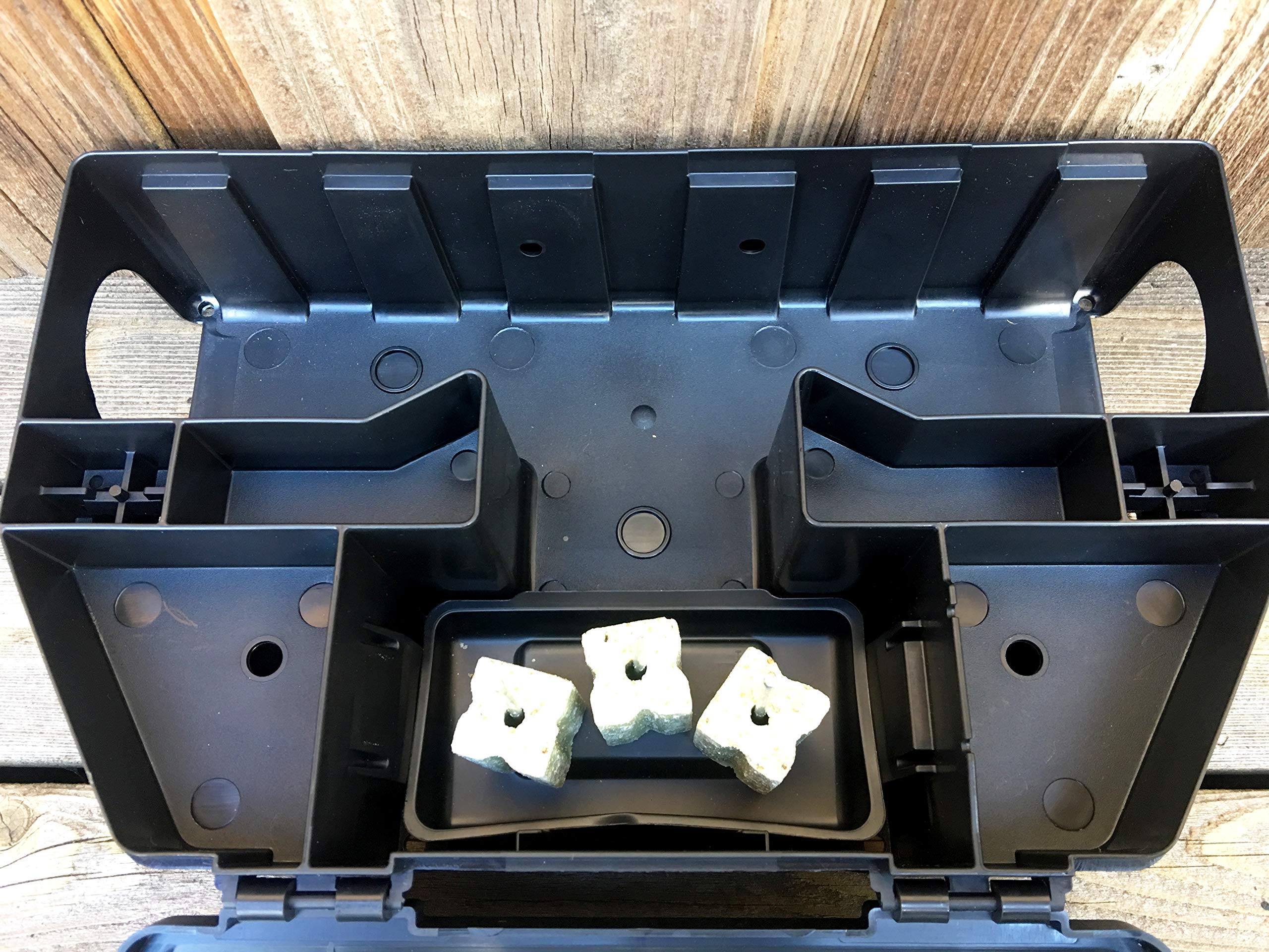 LIPHA TECH Aegis RP interior showing bait compartment that protects and preserves bait condition