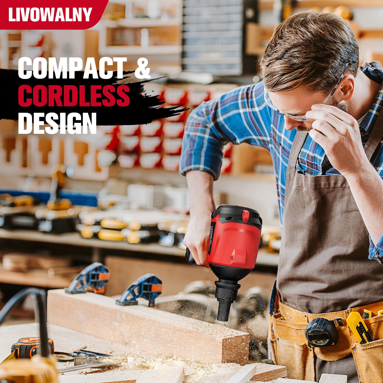 LIVOWALNY grip and control buttons close-up showing comfortable precise handling