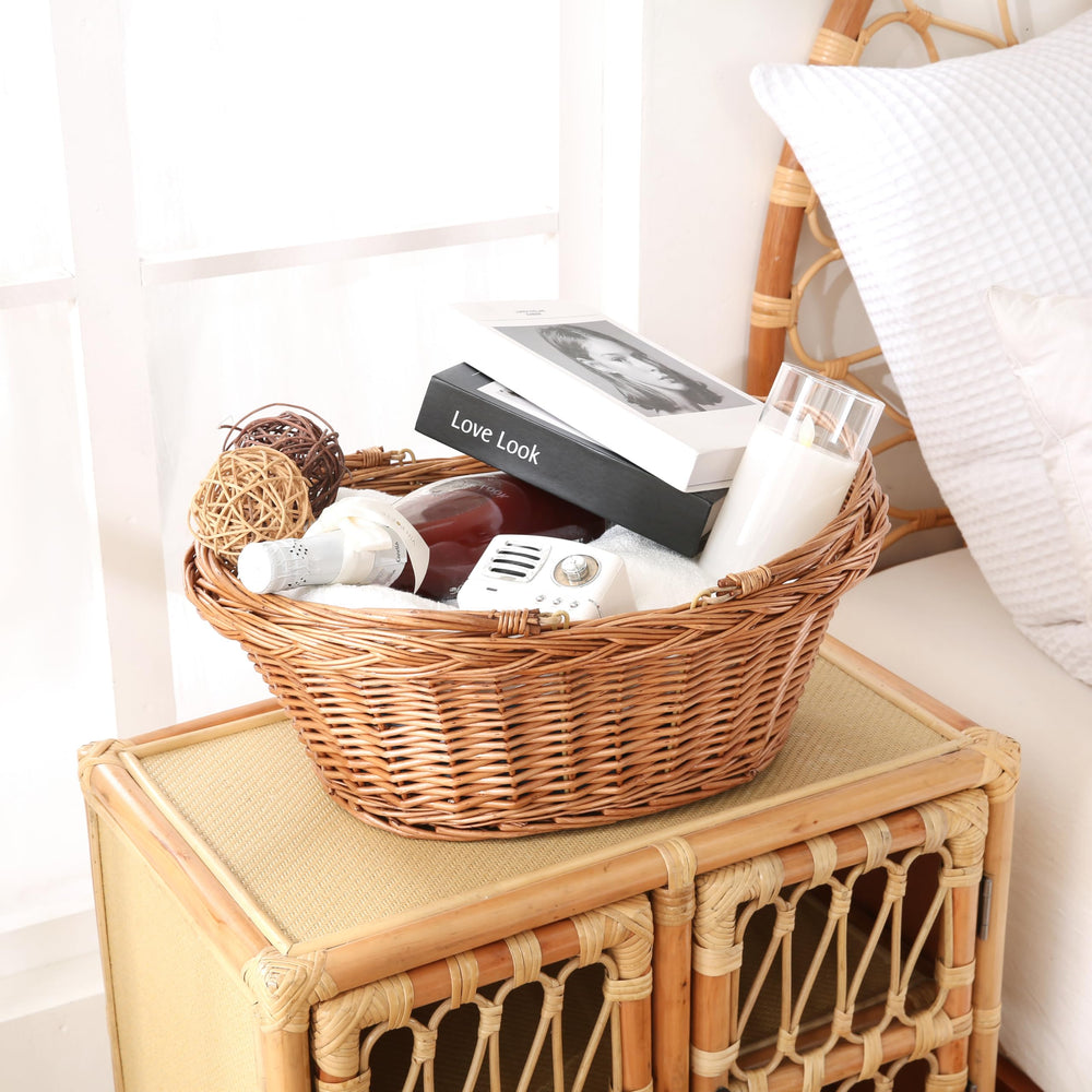 LONGERO basket in use at picnic illustrating practical storage benefit