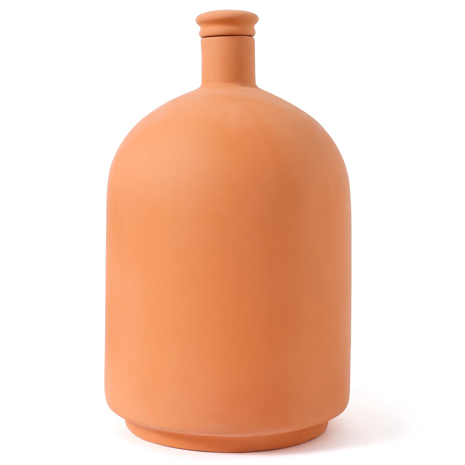 Lovely Ran front view of large 3.3L terracotta olla showing form and capacity benefits