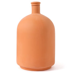 Lovely Ran front view of large 3.3L terracotta olla showing form and capacity benefits