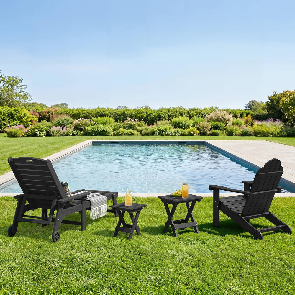 LUE BONA table in a patio scene used for drinks and snacks to enhance outdoor entertaining